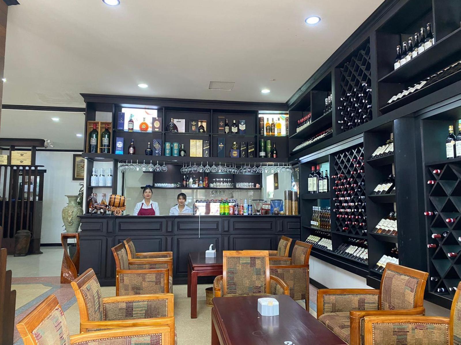 פקסה Subinh Hotel And Restaurant מראה חיצוני תמונה