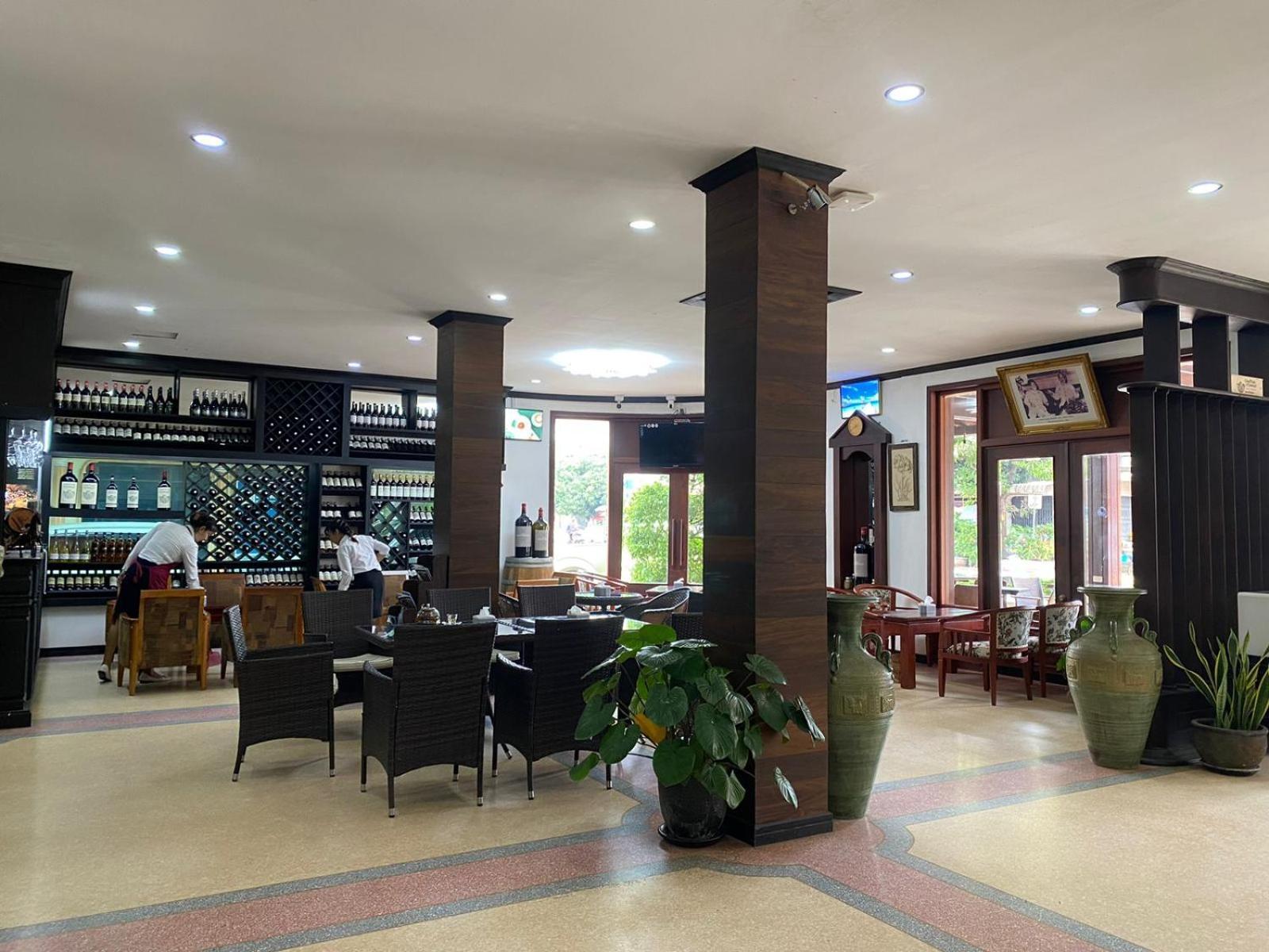 פקסה Subinh Hotel And Restaurant מראה חיצוני תמונה