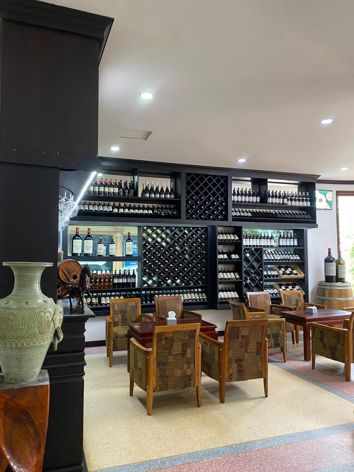 פקסה Subinh Hotel And Restaurant מראה חיצוני תמונה